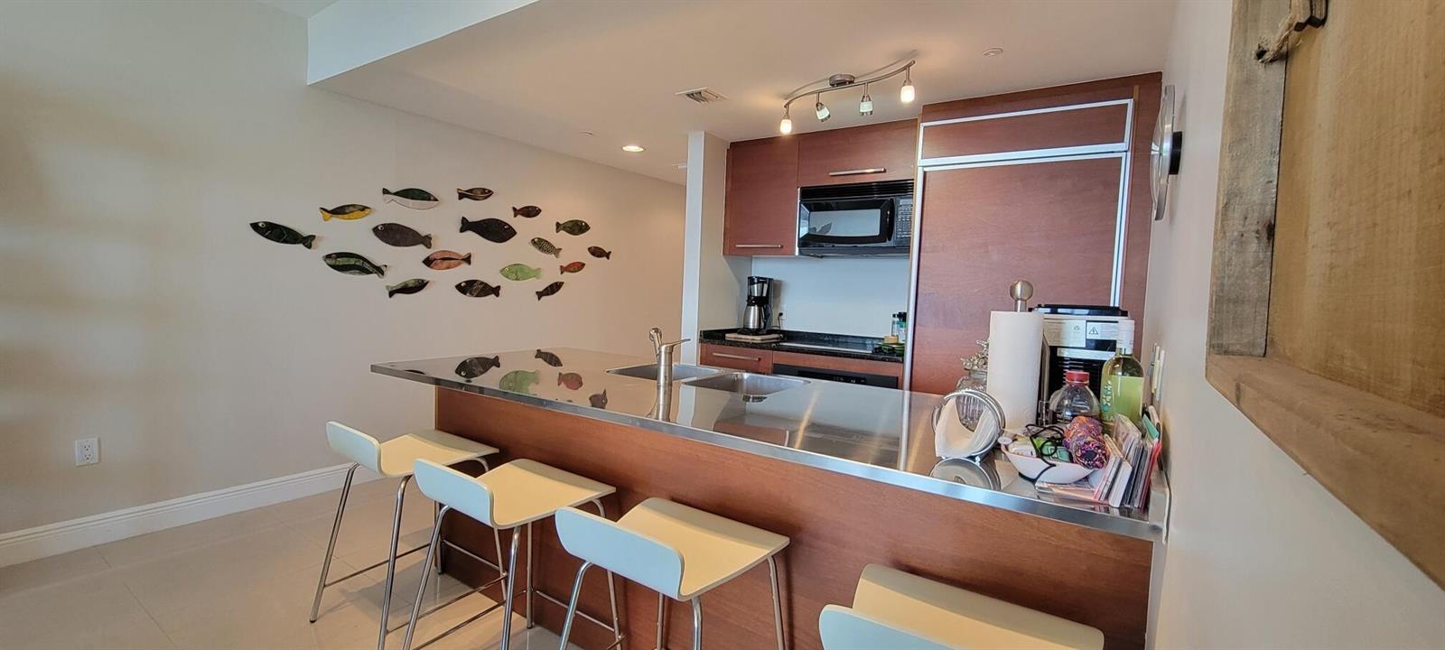 Image 3: Kitchen & Dining Area