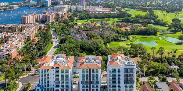 495 E Royal Palm