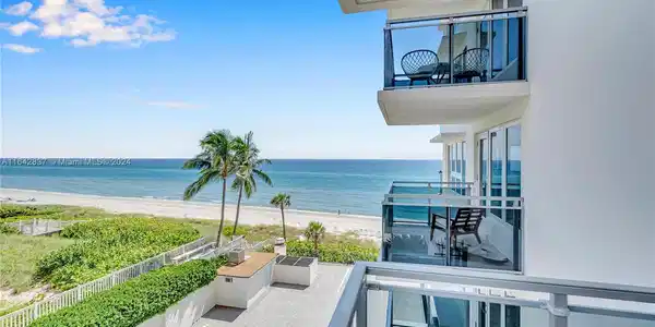 2066 N Ocean Blvd