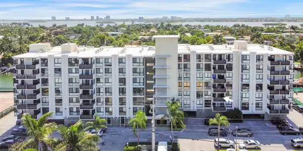 9800 W Bay Harbor Dr