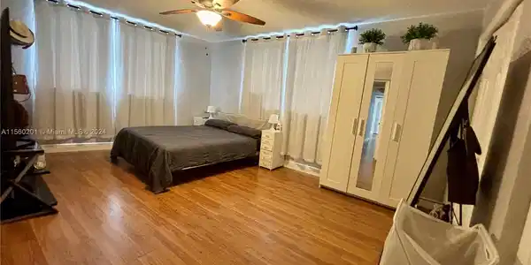 1770 79th St Cswy