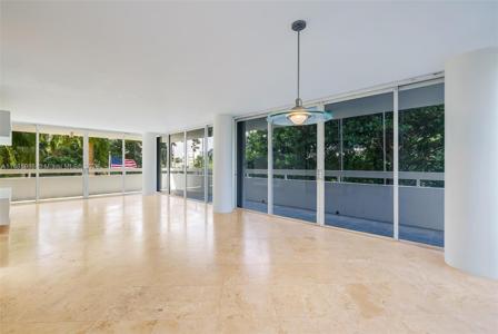 1627 Brickell Ave