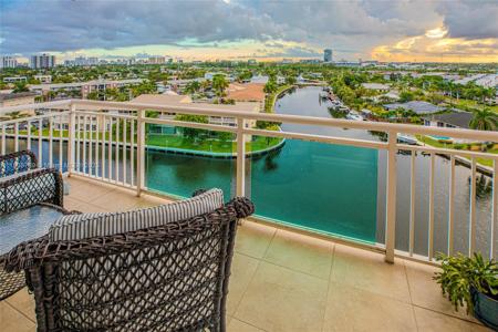 437 Golden Isles Dr