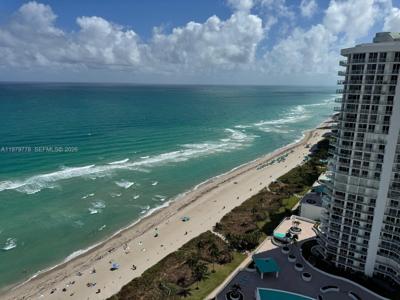 16699 Collins Ave