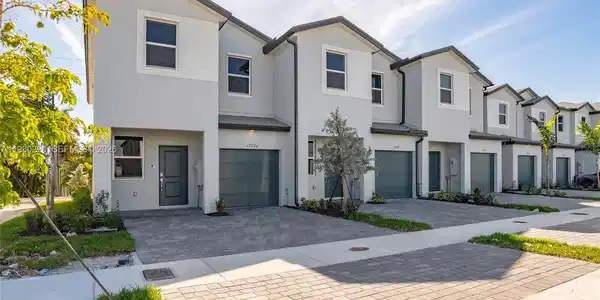 17976 SW 359th Ter