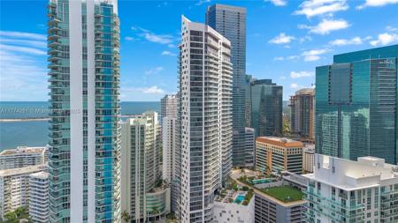 1300 Brickell Bay Dr