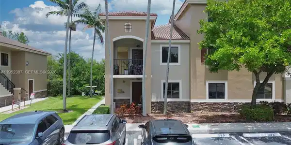 22901 SW 88th Pl