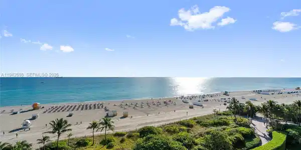 1455 Ocean Dr