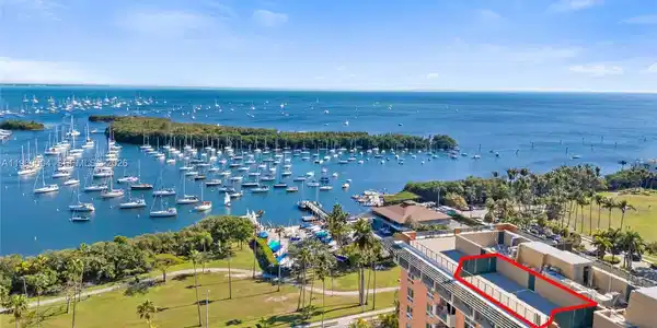 2951 S Bayshore Dr