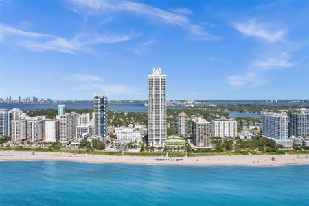 6365 Collins Ave