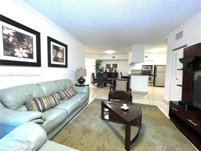 17125 N Bay Rd
