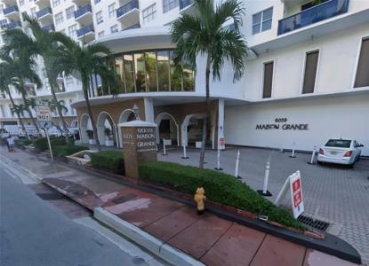 6039 Collins Ave