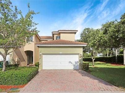 2318 SE 16th Ter