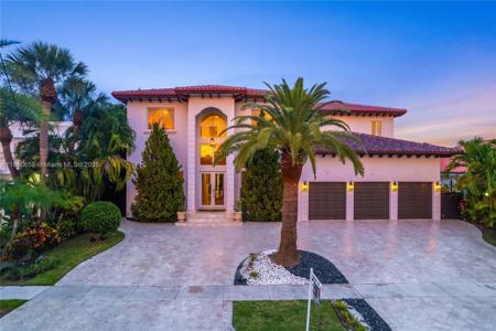 13255 Biscayne Bay Ter
