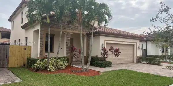 191 SE 35th Ave