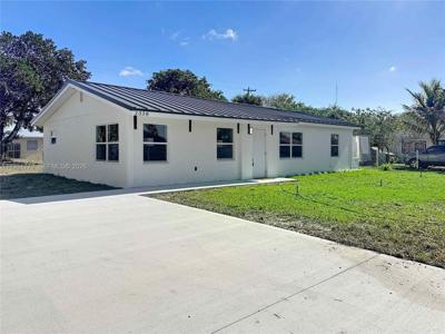 2338 2nd Ct SE