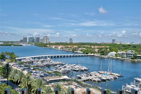 3 Grove Isle Dr