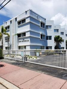 1185 Marseille Dr