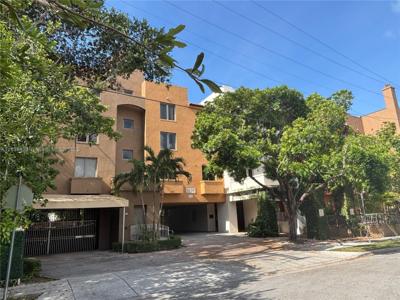 2630 SW 28th St