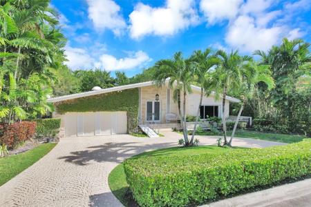 145 Bal Bay Dr