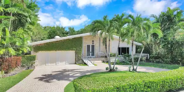 145 Bal Bay Dr