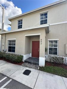 497 NE 4th St