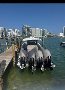 900 Bay Dr