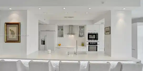 4000 Towerside Ter