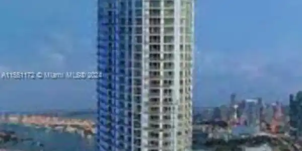 1750 N Bayshore Dr