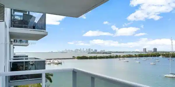 7928 West Dr Unit 709