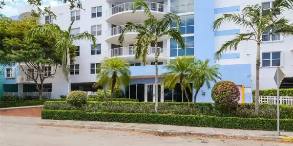 1555 N Treasure Dr Unit 311