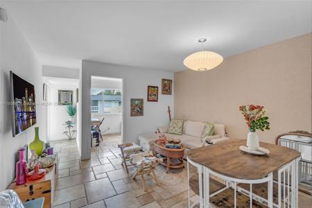 240 Galen Dr