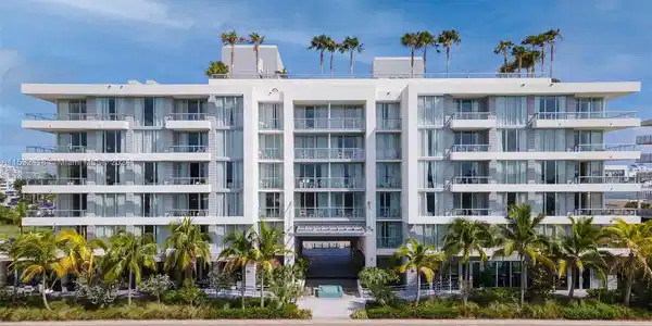 9540 W Bay Harbor Dr