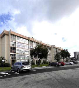 701 Three Islands Blvd