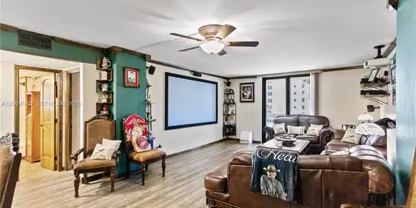1500 S Ocean Dr