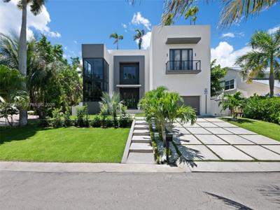 638 Lakeside Harbor