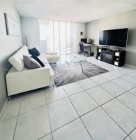 2780 NE 183rd St Unit 2015