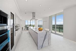 300 Sunny Isles Blvd Unit 4-TS-04