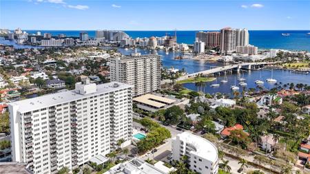 340 Sunset Dr