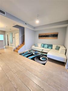 619 Meridian Ave