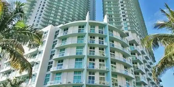 1900 N Bayshore Dr