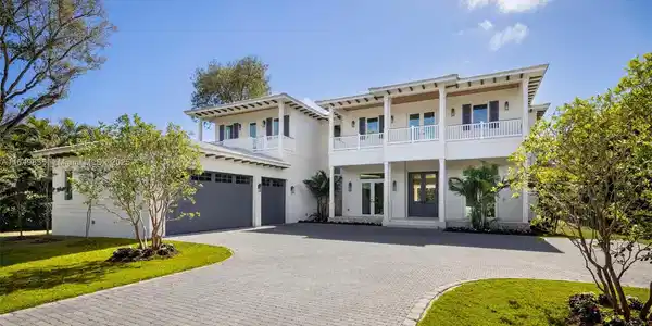 5280 SW 80th St