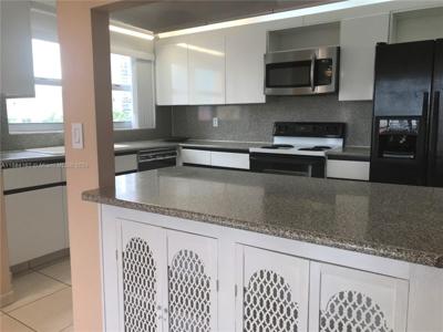 1825 S Ocean Dr