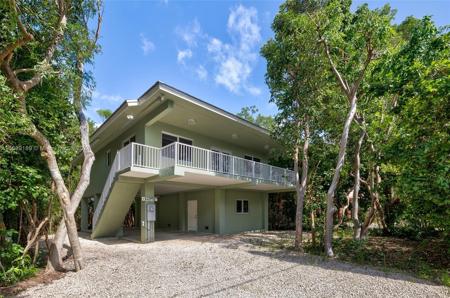 529 Beach Rd