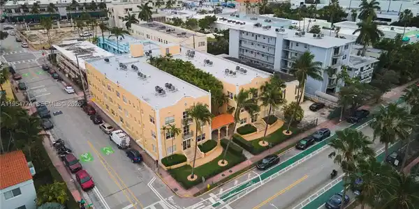 1255 Pennsylvania Ave