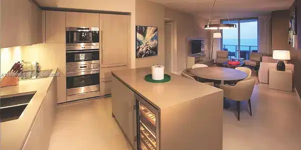 4111 S Ocean Dr