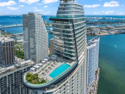 300 Biscayne Blvd Way