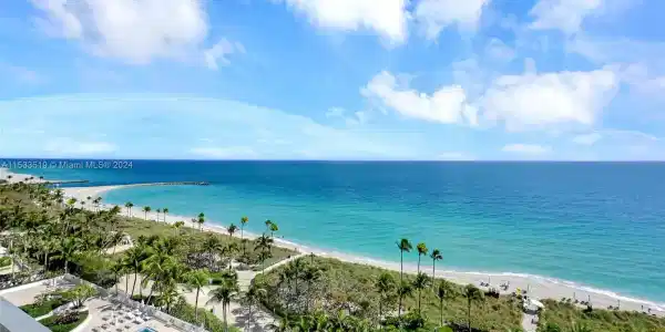 10203 Collins Ave