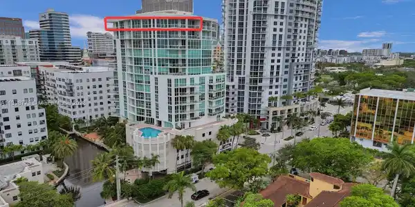 111 SE 8th Ave Unit 1701