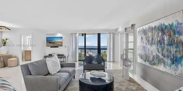4545 N Ocean Blvd